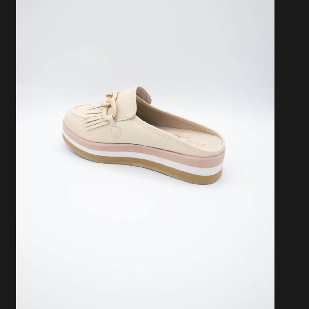 Maren Loafer - Picture 4 of 9